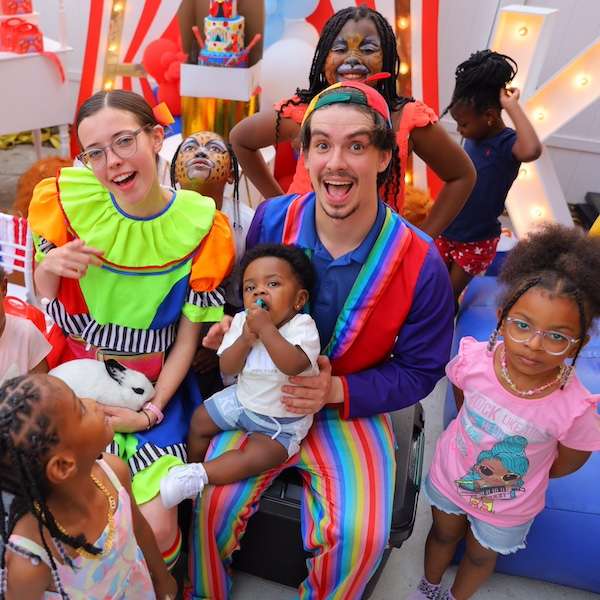Dre the Balloon Guy, kids party entertainer