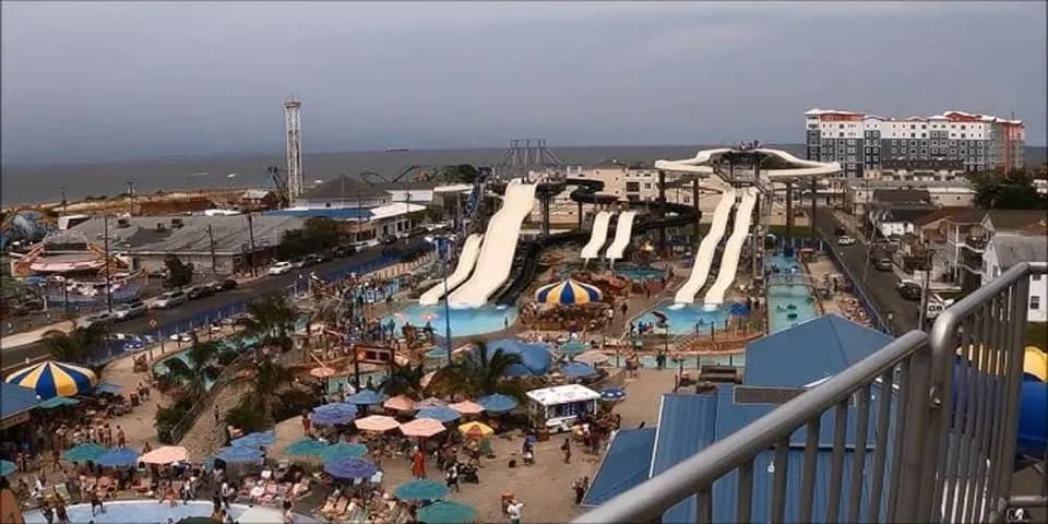 Runaway Rapids Water Park