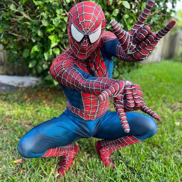 Sofia's Superheroes, kids party entertainer